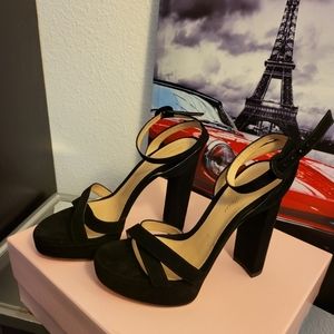 High heel sandals